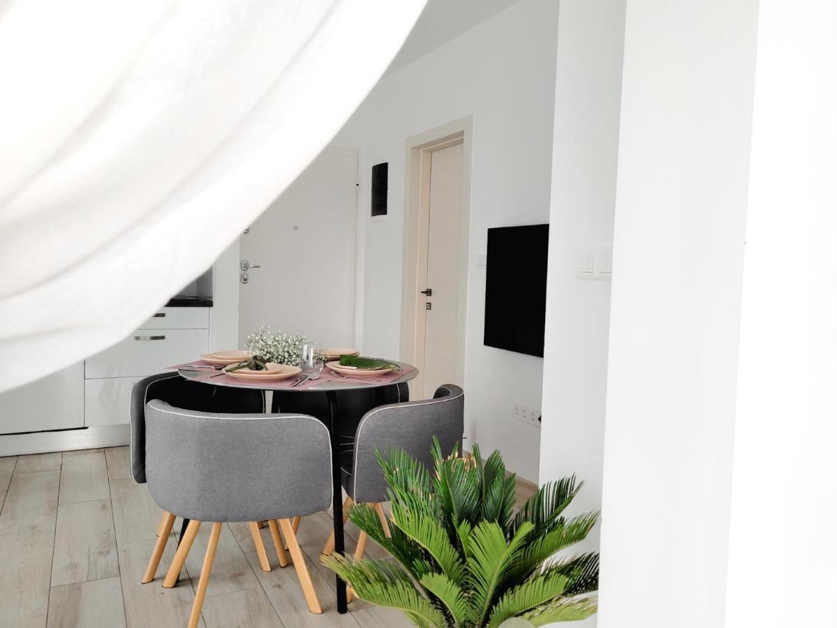Rosemarie Beach Suites Zadar Exterior photo